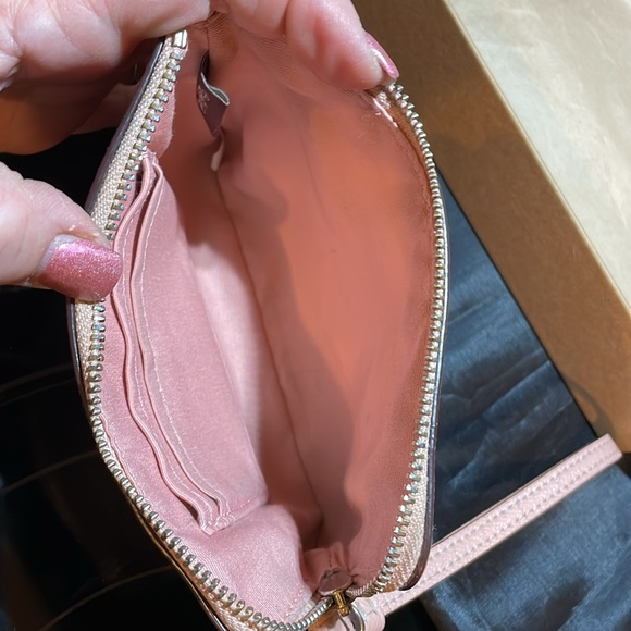Like New Coach blush wristlet & box keychain not included - Picture 3 of 7